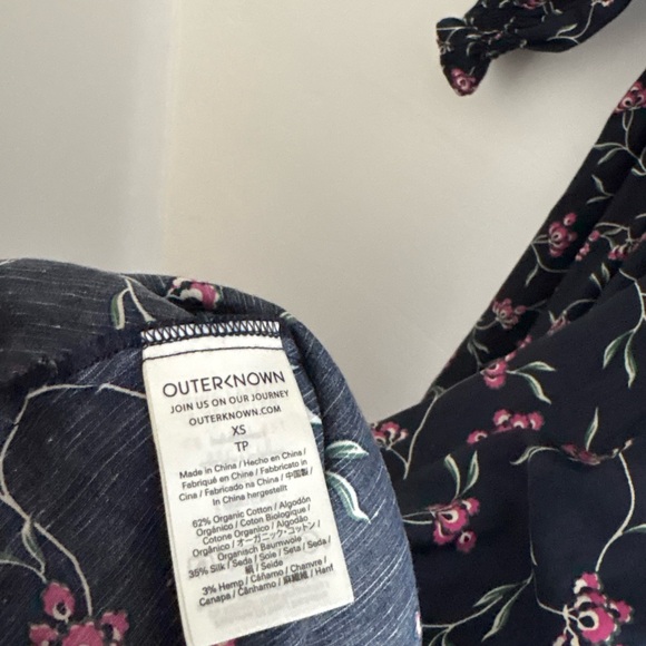 Closet closing today! Will reopen January 2026 Outerknown Navy midi dress - Picture 7 of 12